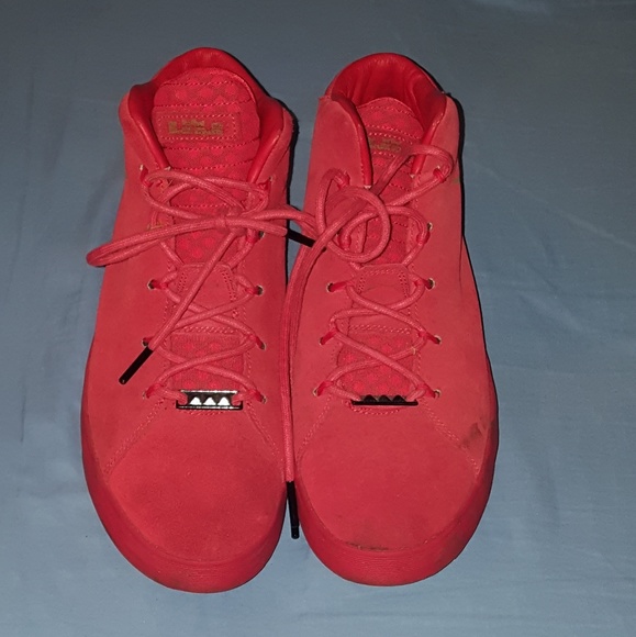 NIKE LEBRON 12 XII NSW LifeStyle QS - Picture 8 of 8